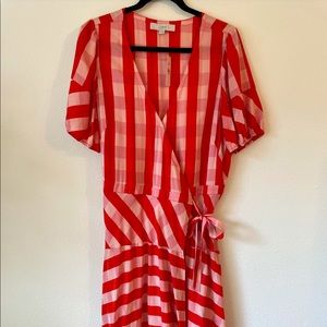 Loft summer buffalo plaid wrap dress